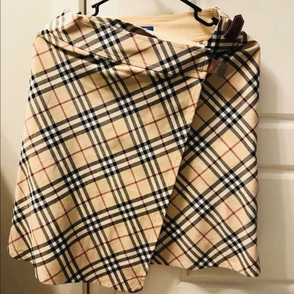 Burberry Dresses & Skirts - Burberry skirt